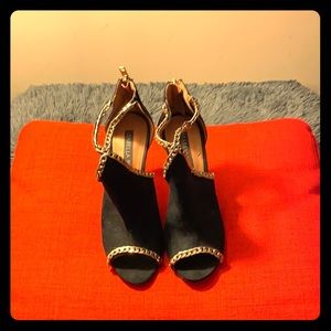 Izabella Rue Heels